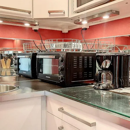Renove A 80m Des Pistes, 4 Pers, Balcon Sud Et Cuisine Independante - Fr-1-416-103 * Fontcouverte-la-Toussuire